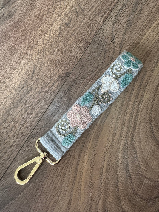 Wristlet strap keychain (G)