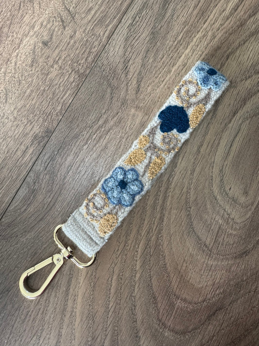 Wristlet strap keychain (N)
