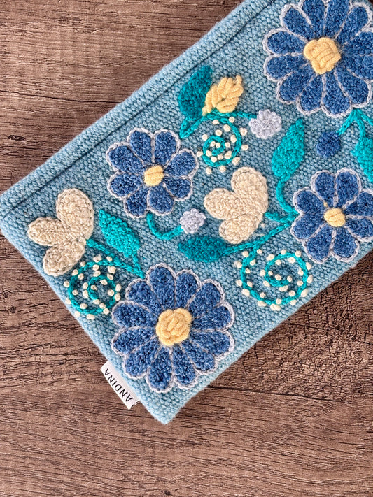 Cosmetic Pouch or Crossbody Purse  - Azul bondi